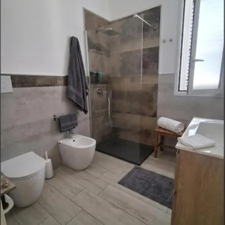 Giumahome דירה אבולה