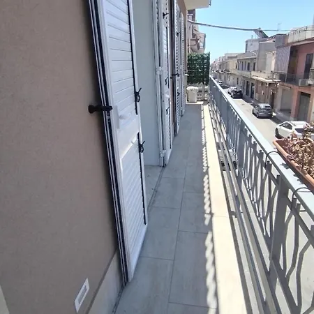 Apartment Giumahome Avola